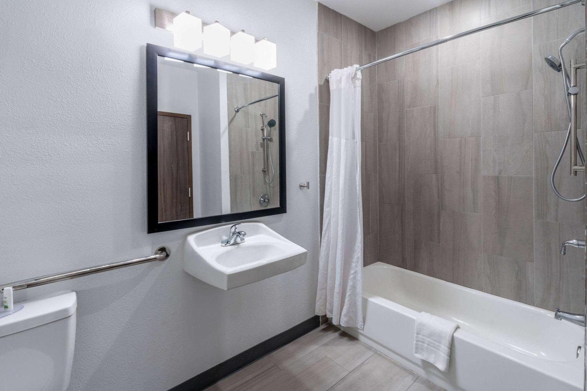 Baymont By Wyndham Carlsbad Nm Otel Dış mekan fotoğraf